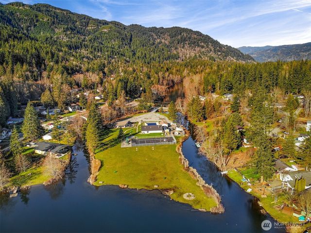 3046 Glenhaven Drive, Sedro Woolley, WA 98284