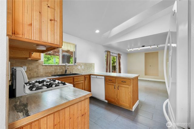 3046 Glenhaven Drive, Sedro Woolley, WA 98284
