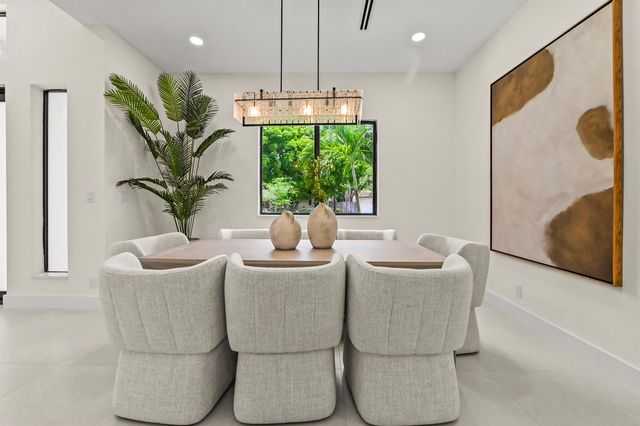 621 NW 42nd Avenue, Coconut Creek, FL 33066