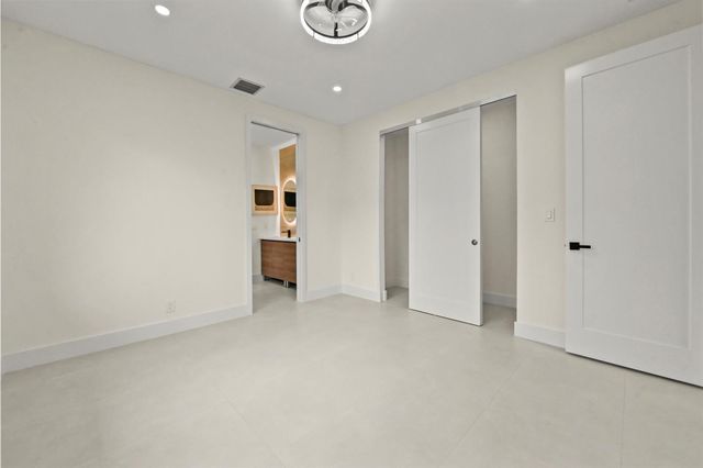 621 NW 42nd Avenue, Coconut Creek, FL 33066