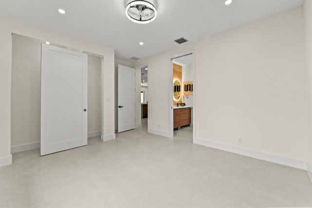 621 NW 42nd Avenue, Coconut Creek, FL 33066