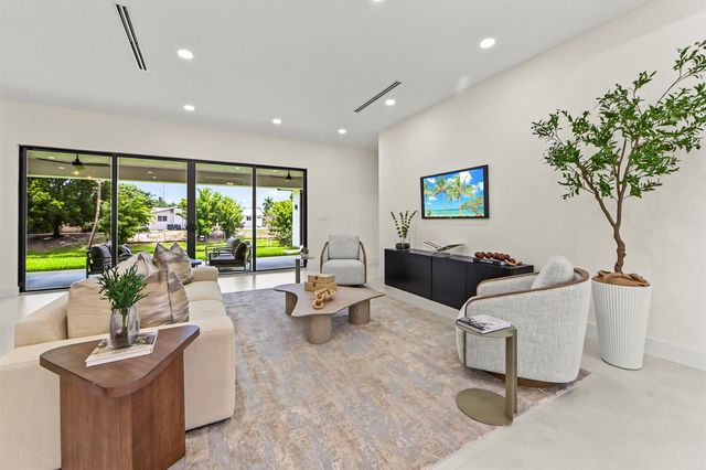 621 NW 42nd Avenue, Coconut Creek, FL 33066