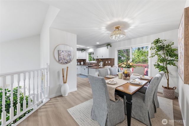 17801 38th Pl W, Lynnwood, WA 98037
