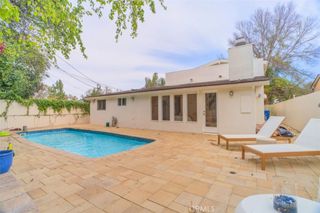 5179 Canoga Ave, Woodland Hills, CA 91364