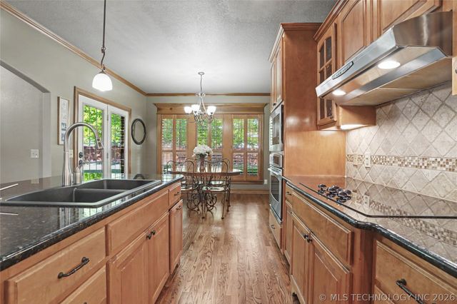 7704 S 2nd Street, Broken Arrow, OK 74011