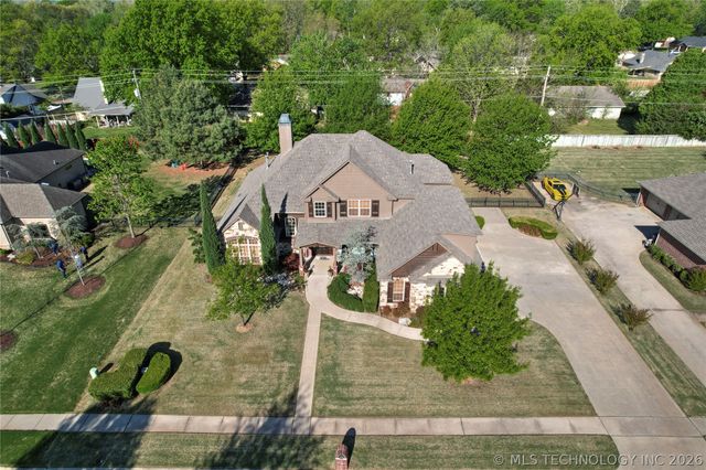 7704 S 2nd Street, Broken Arrow, OK 74011