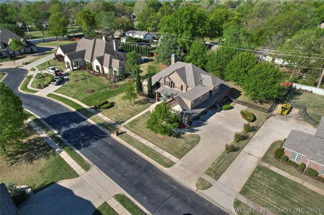 7704 S 2nd Street, Broken Arrow, OK 74011