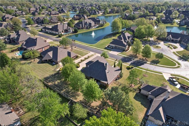 7704 S 2nd Street, Broken Arrow, OK 74011