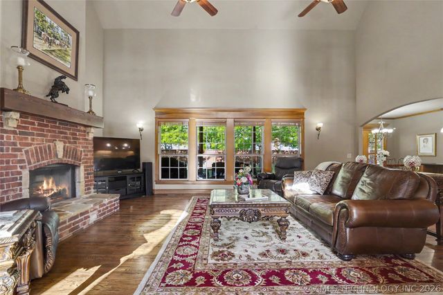 7704 S 2nd Street, Broken Arrow, OK 74011