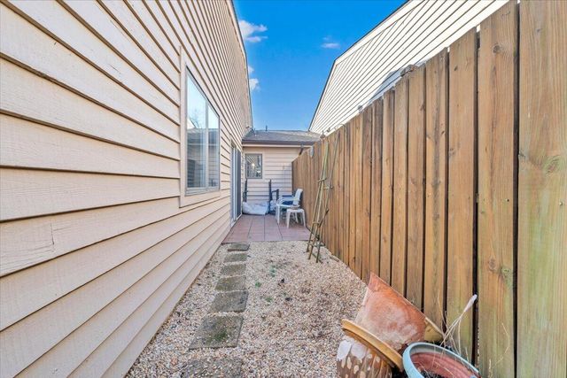 438 Windward DR, Roanoke, VA 24018