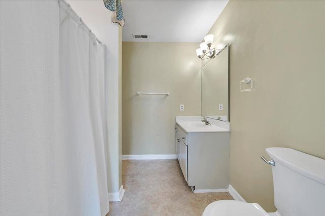 438 Windward DR, Roanoke, VA 24018