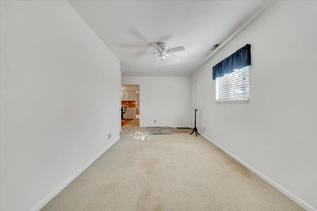 438 Windward DR, Roanoke, VA 24018