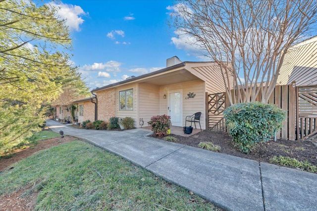 438 Windward DR, Roanoke, VA 24018