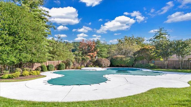 438 Windward DR, Roanoke, VA 24018