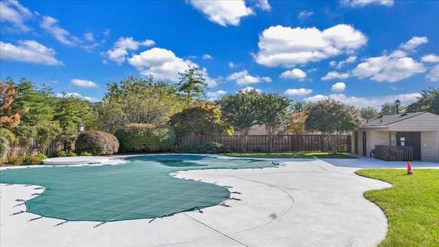 438 Windward DR, Roanoke, VA 24018