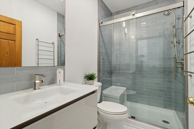 714 Kitterman Circle, Norwalk, IA 50211