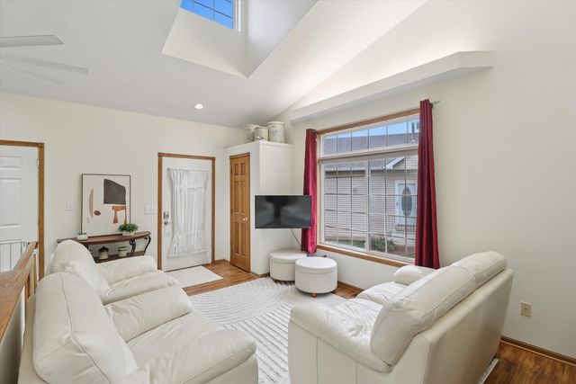 714 Kitterman Circle, Norwalk, IA 50211