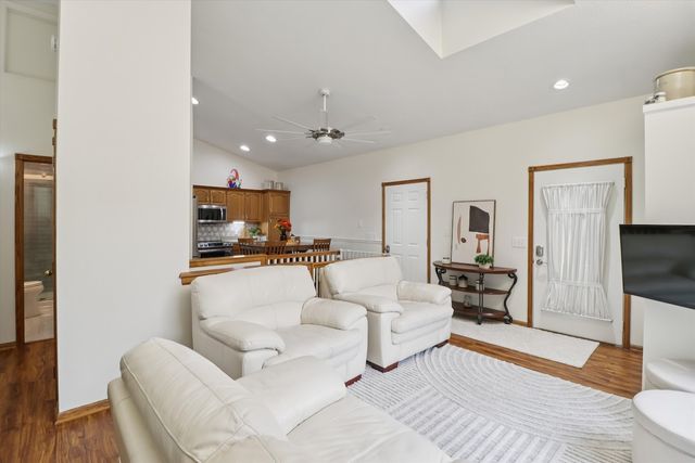 714 Kitterman Circle, Norwalk, IA 50211