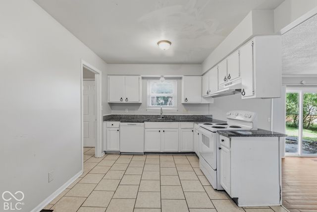 3113 Osceola Lane, Indianapolis, IN 46235