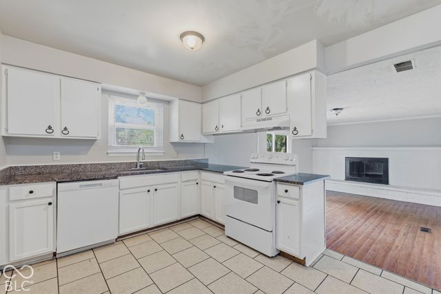 3113 Osceola Lane, Indianapolis, IN 46235