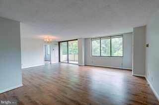 5225 POOKS HILL RD #710N, Bethesda, MD 20814