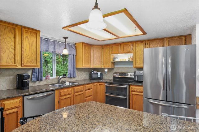 9711 Vantage Terrace Court SE, Olympia, WA 98513