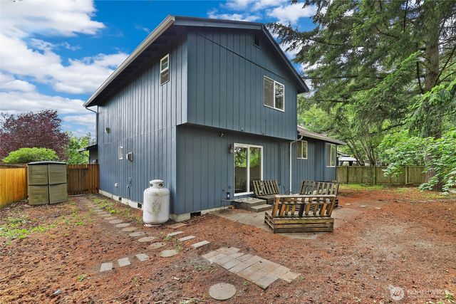 9711 Vantage Terrace Court SE, Olympia, WA 98513