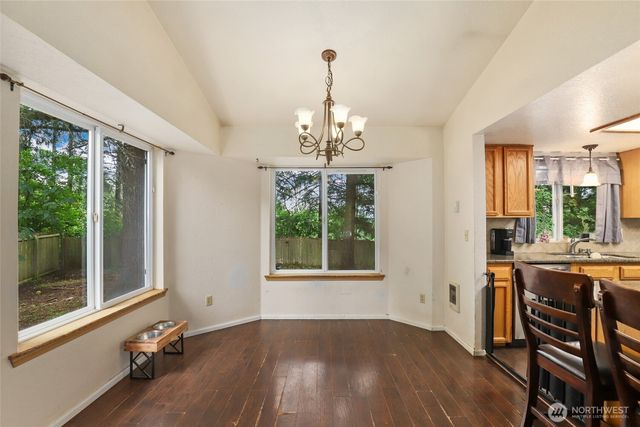 9711 Vantage Terrace Court SE, Olympia, WA 98513