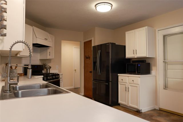 807 Oak West, Houston, TX 77073