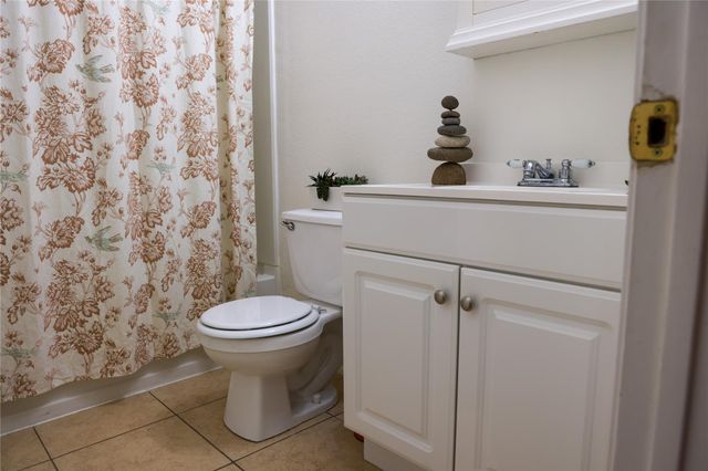 807 Oak West, Houston, TX 77073