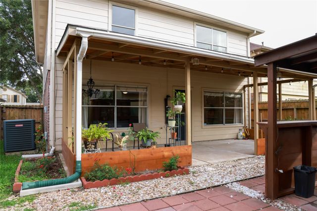 807 Oak West, Houston, TX 77073
