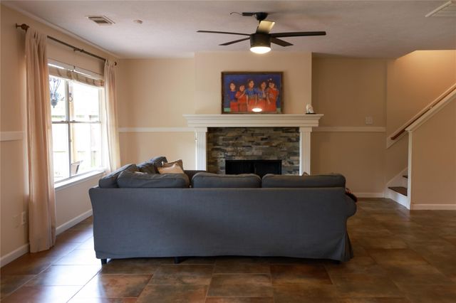 807 Oak West, Houston, TX 77073