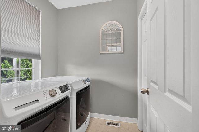 124 BRIAN DR, Smyrna, DE 19977