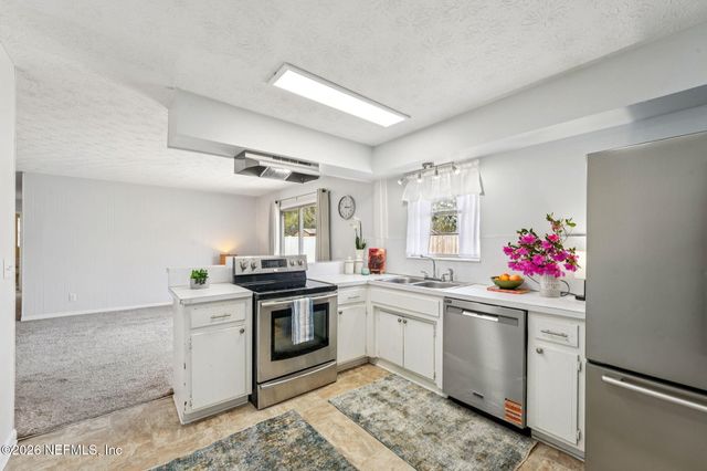 48 E DOLPHIN Boulevard, Ponte Vedra Beach, FL 32082