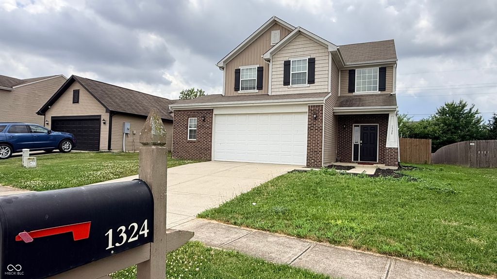 1324 Norton, Greenwood, IN 46143