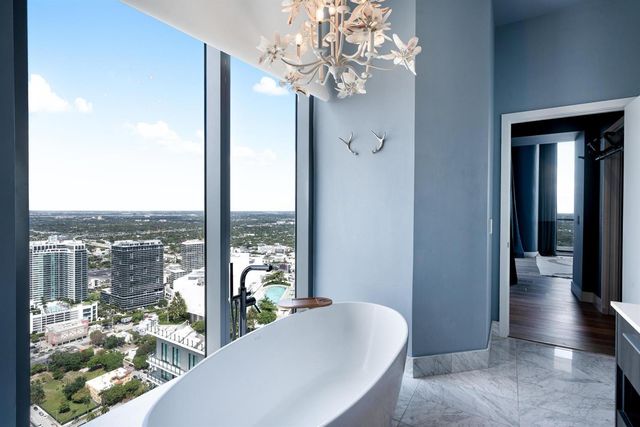 480 NE 31st Street Ph5104, Miami, FL 33137