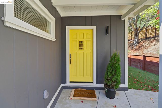 2 Hillcrest Ct, San Anselmo, CA 94960