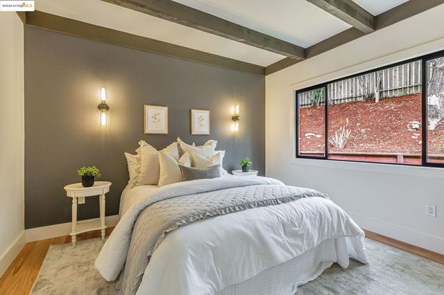 2 Hillcrest Ct, San Anselmo, CA 94960