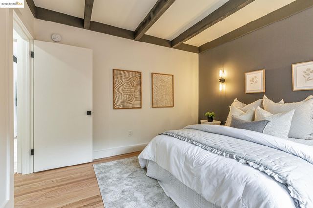 2 Hillcrest Ct, San Anselmo, CA 94960