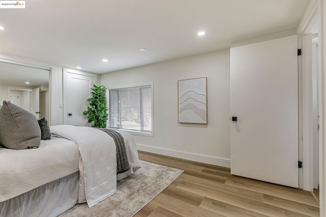 2 Hillcrest Ct, San Anselmo, CA 94960