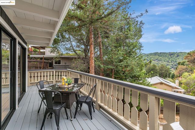 2 Hillcrest Ct, San Anselmo, CA 94960