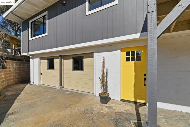 2 Hillcrest Ct, San Anselmo, CA 94960