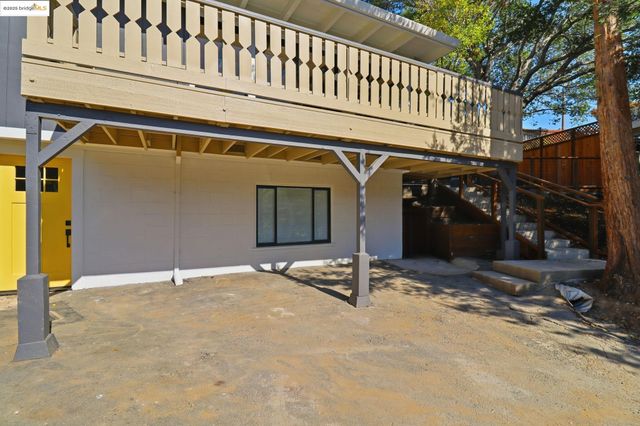 2 Hillcrest Ct, San Anselmo, CA 94960