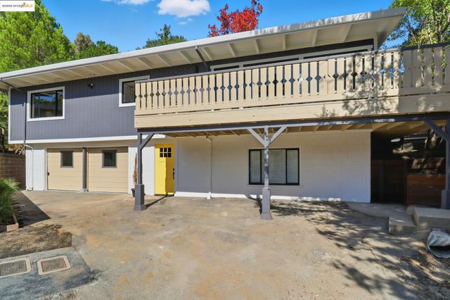 2 Hillcrest Ct, San Anselmo, CA 94960