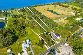 1405 N Tropical Trail, Merritt Island, FL 32953
