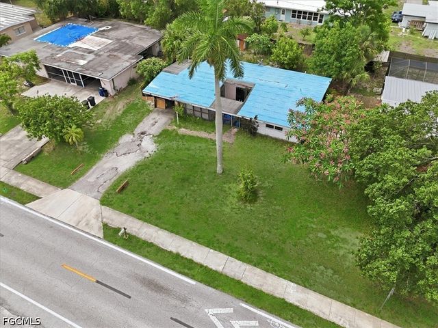 2124 Sunrise BLVD, Fort Myers, FL 33907