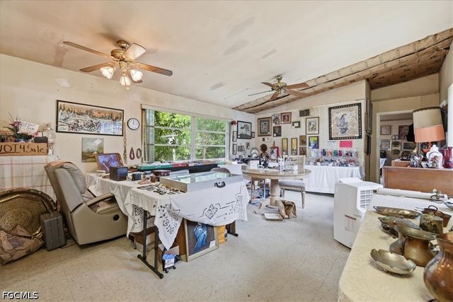 2124 Sunrise BLVD, Fort Myers, FL 33907