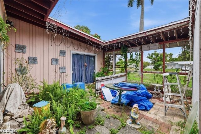 2124 Sunrise BLVD, Fort Myers, FL 33907