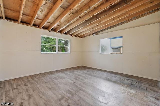 2124 Sunrise BLVD, Fort Myers, FL 33907