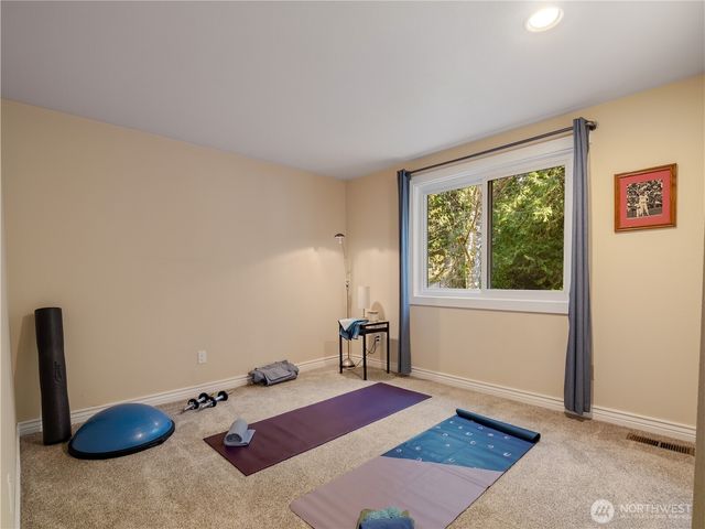 3726 219th Avenue SE, Sammamish, WA 98075